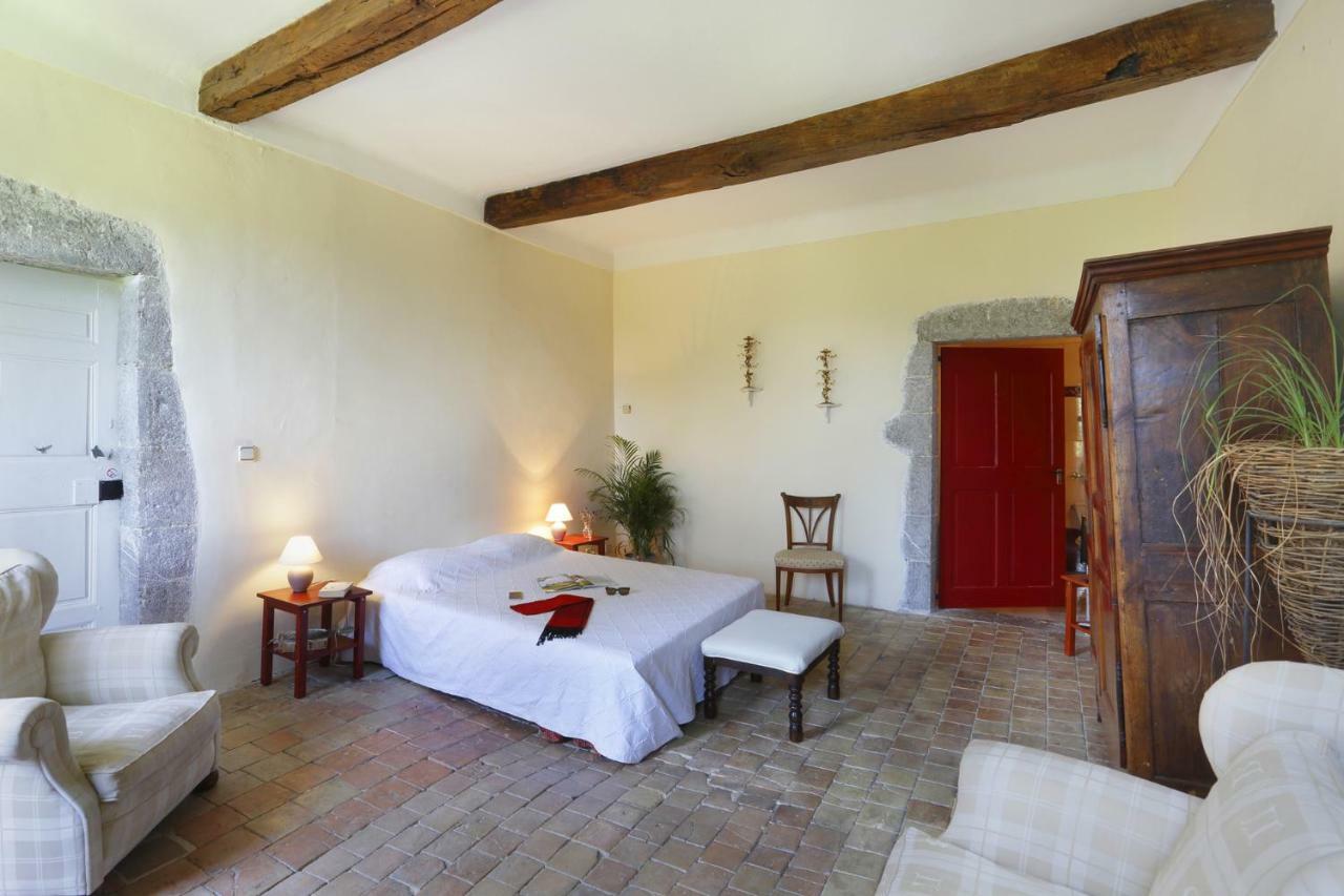 Chateau De Montfroc Bed & Breakfast Exterior photo